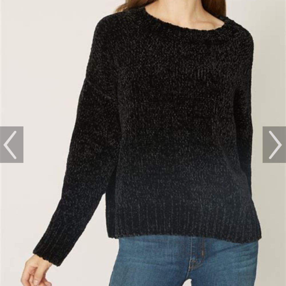 Aqua Bloomingdale’s Black Chenille Pullover  Crop Sweater